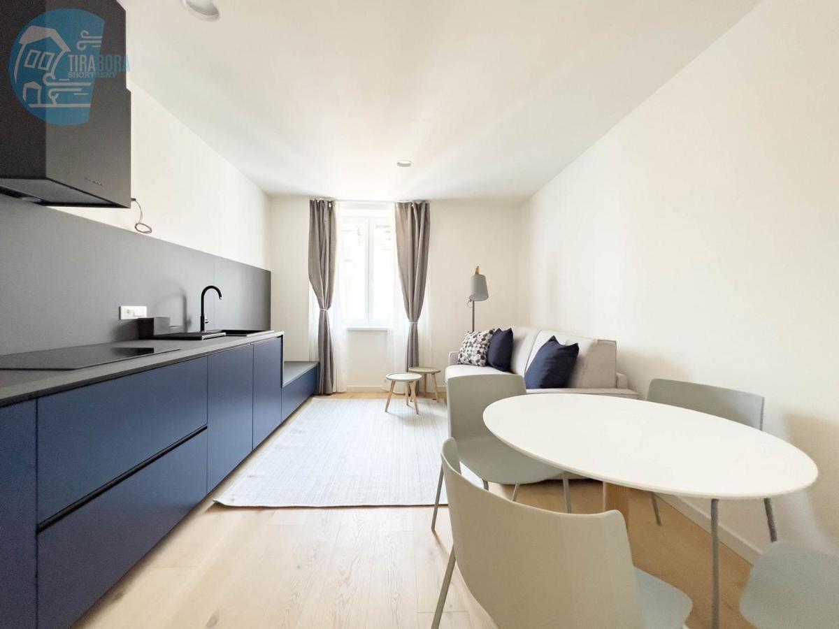 Ferienwohnung Slataper 19 Tirabora Short Rent Triest Exterior foto